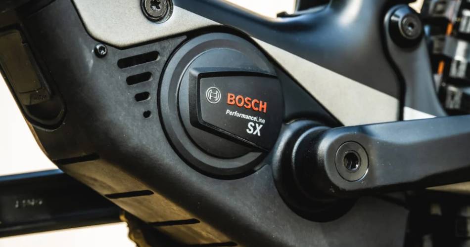 Electric mountain bike with Bosch SX