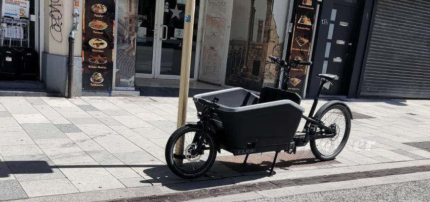 Cube light electric cargo bike