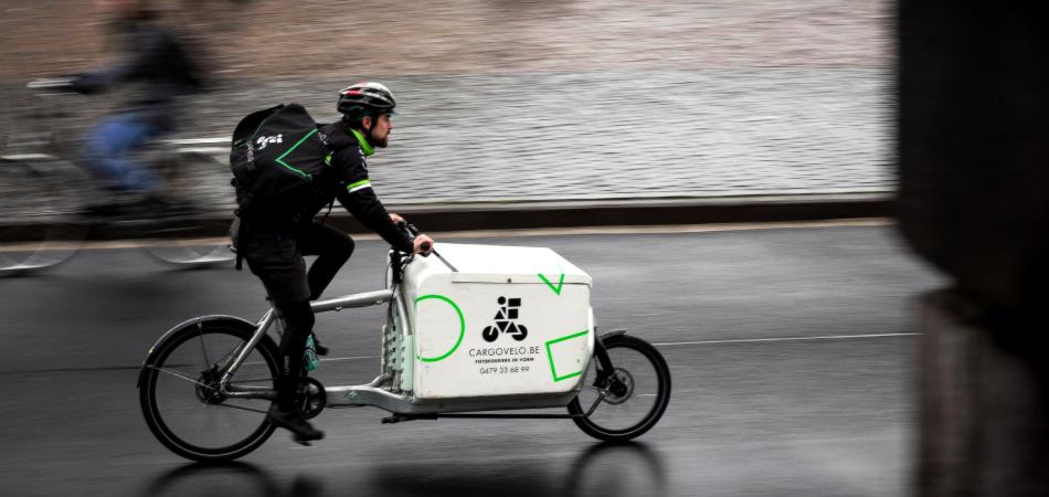 Electric cargo bike benefits for business deliveries