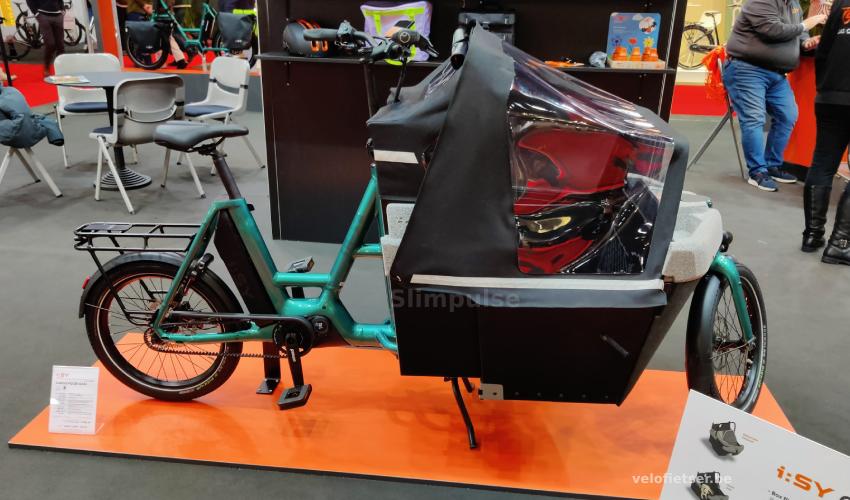 New Isy compact cargo bike