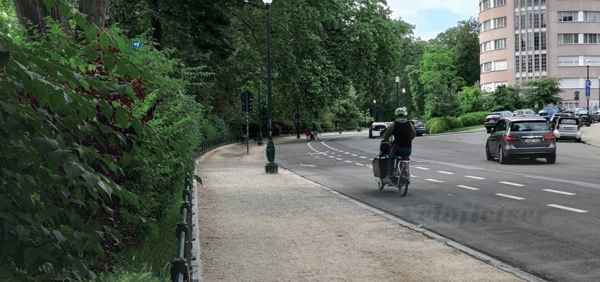 Urban Arrow electric cargo bike in Brussels